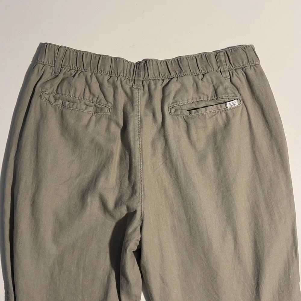 Pull & Bear Men's Khaki Linen Chinos in Size Large